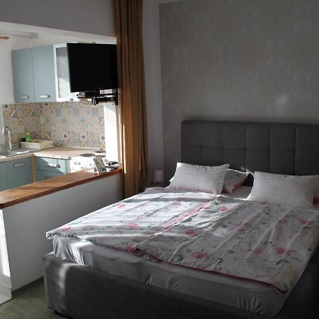 Apartments Katarine Zrinske Vodice Exterior foto