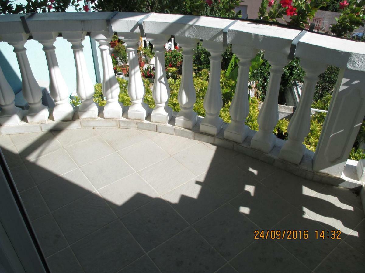 Apartments Katarine Zrinske Vodice Cameră foto