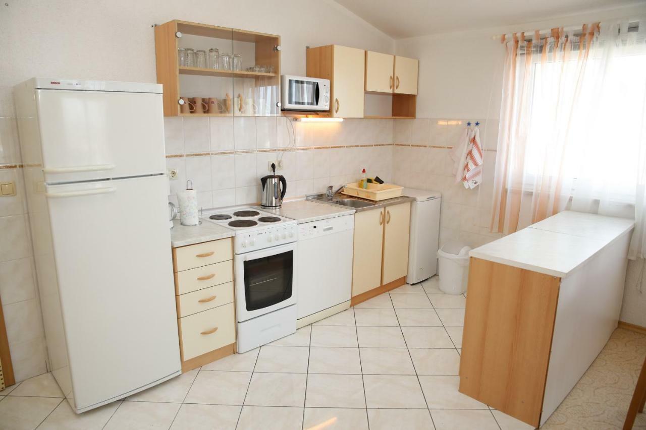 Apartments Katarine Zrinske Vodice Exterior foto